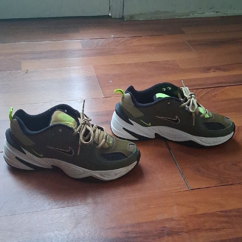 Nike Green and Black Athletic Shoes with Mesh Design